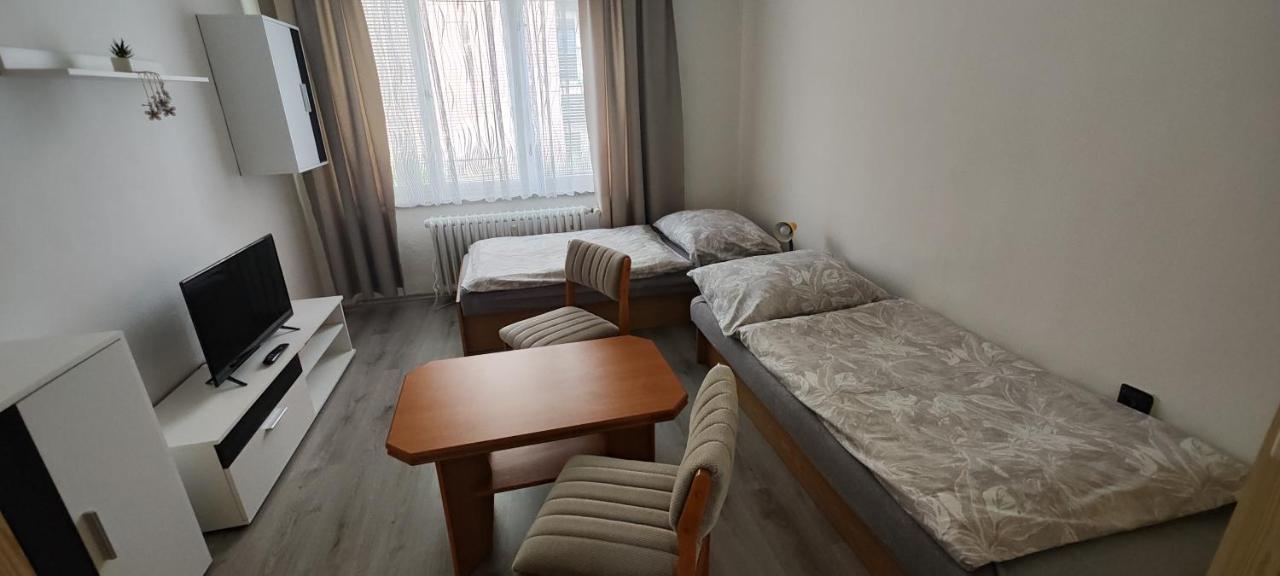 Na Sistote 628 Apartment วาลาชเก เมซิริชี ภายนอก รูปภาพ